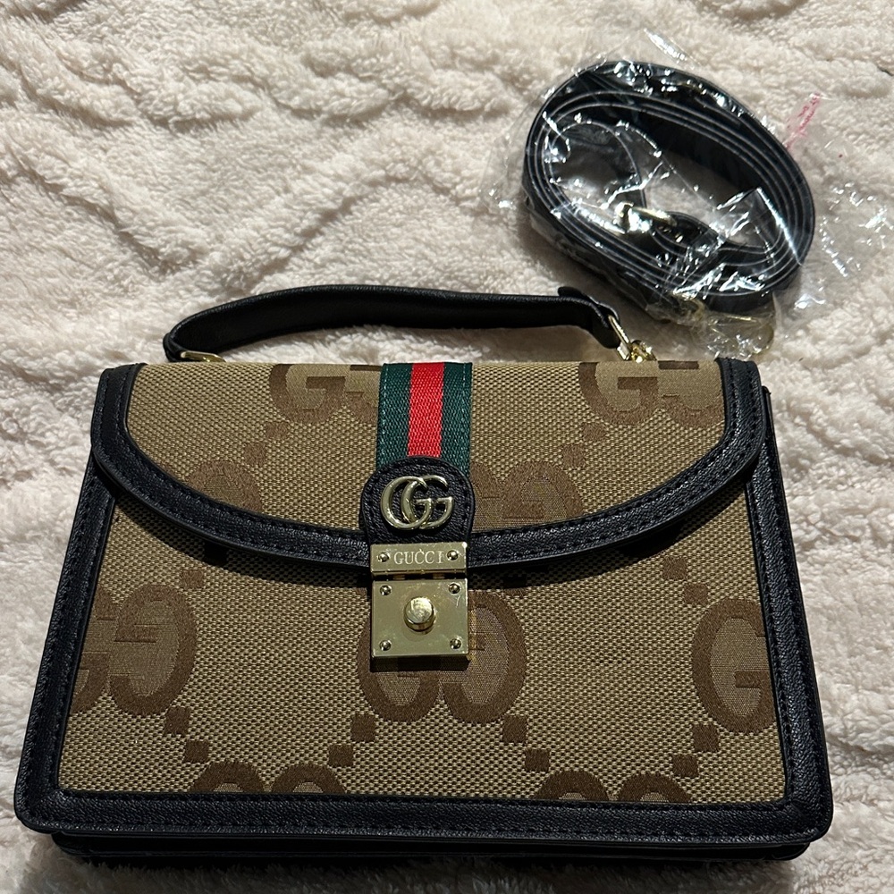 Top handle bag with cross body strap! New!